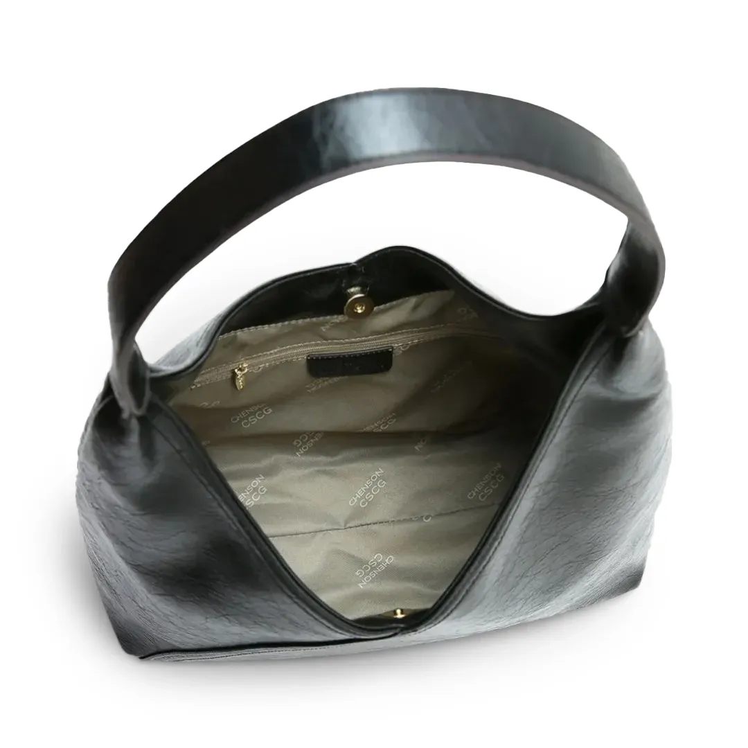 Interior da bolsa feminina preta Chenson Boho Chic mostrando forro e bolsos